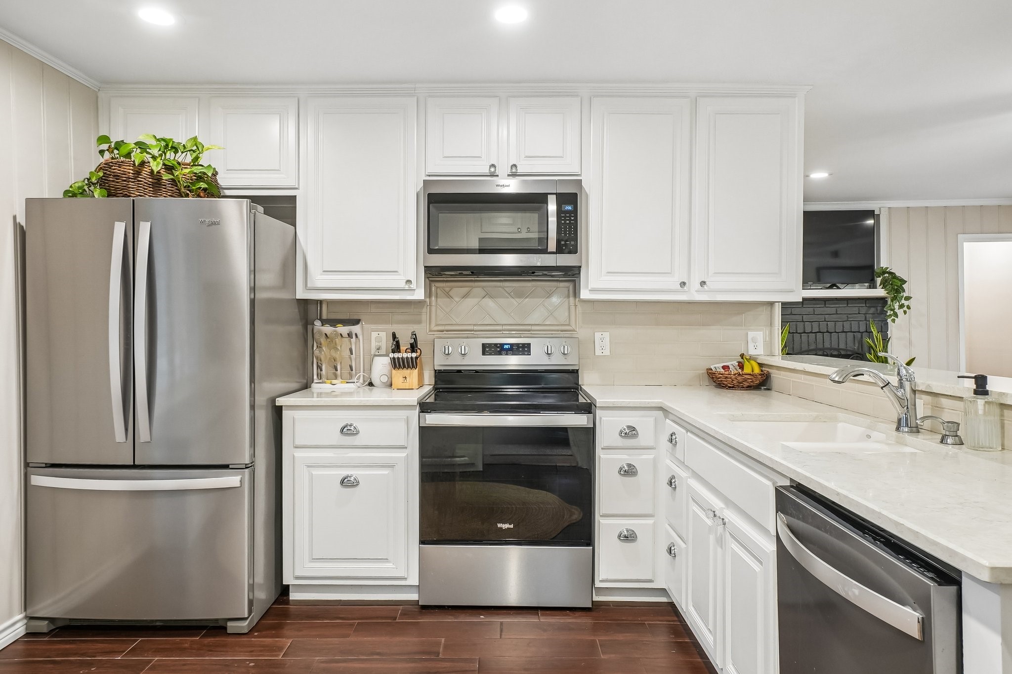 3549 Vinecrest Drive Dallas TX 75229