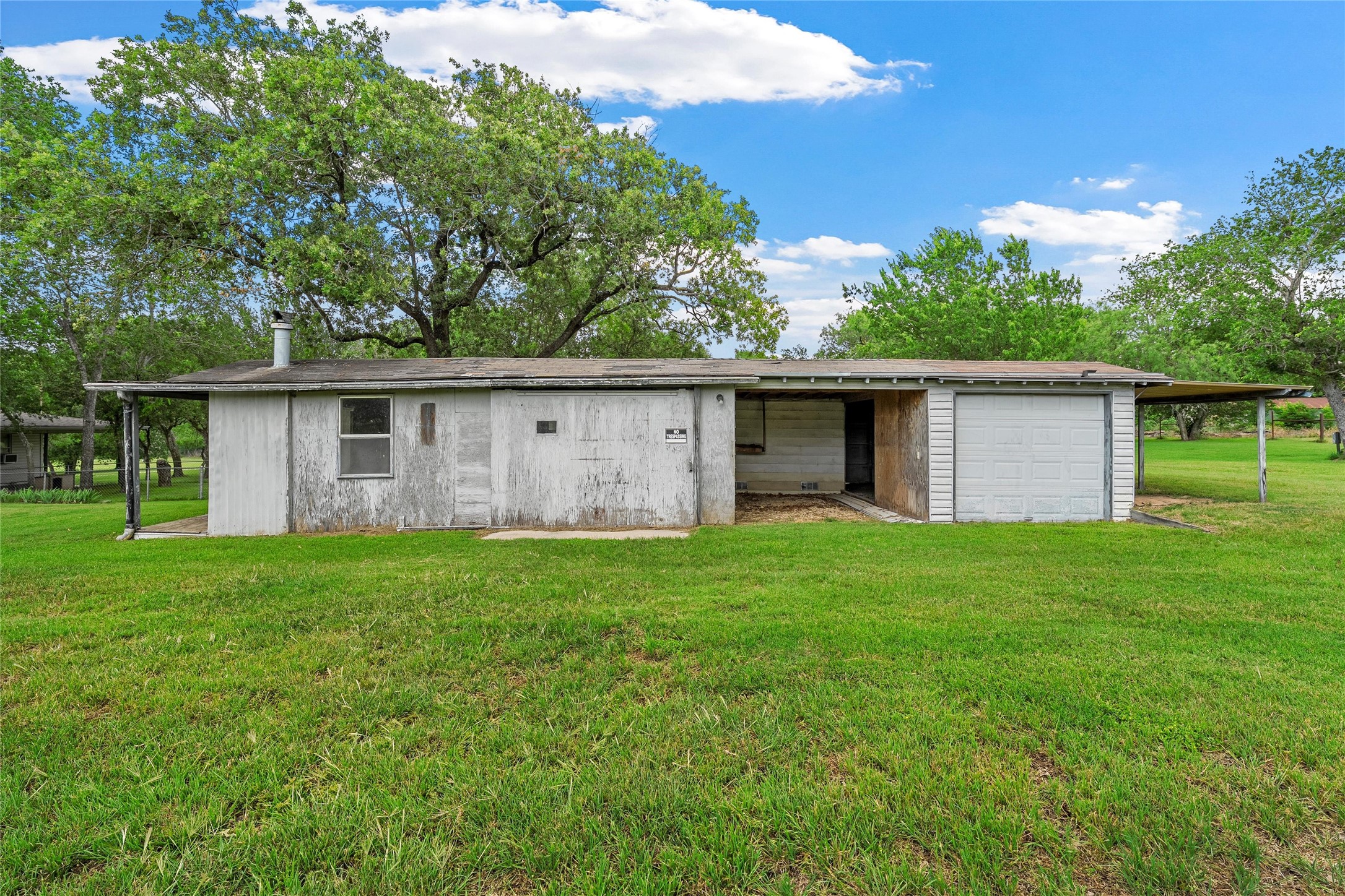 235 Country Drive Waco TX 76705