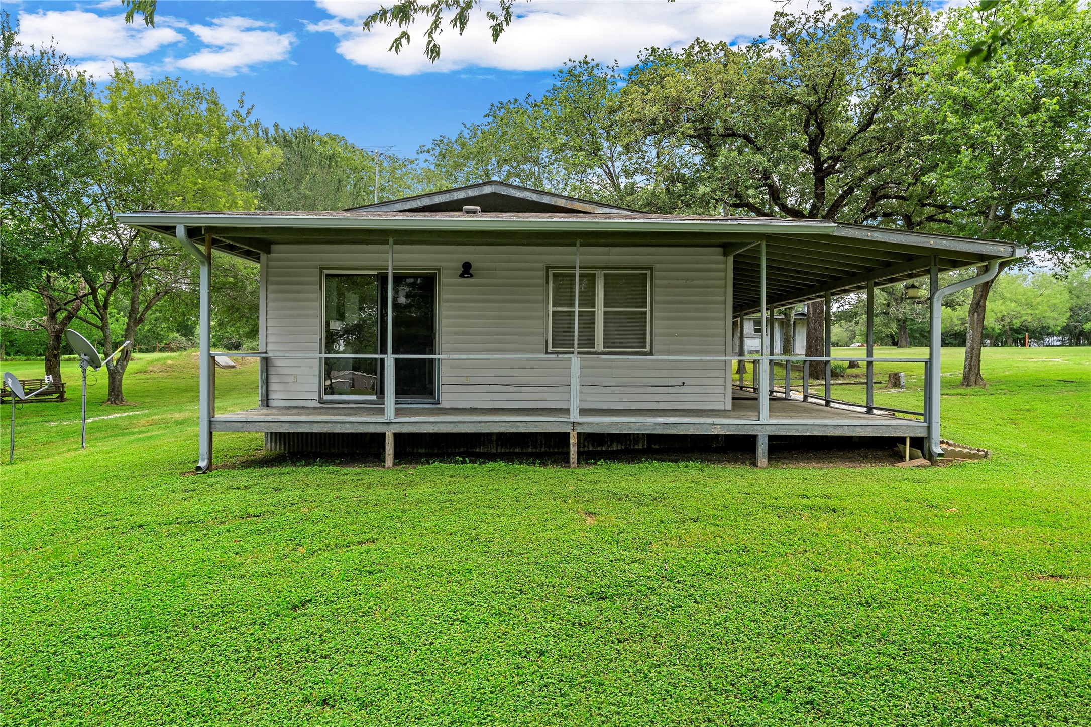 235 Country Drive Waco TX 76705