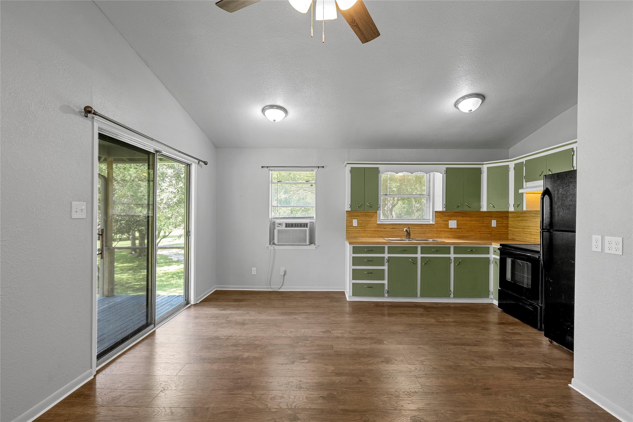 235 Country Drive Waco TX 76705