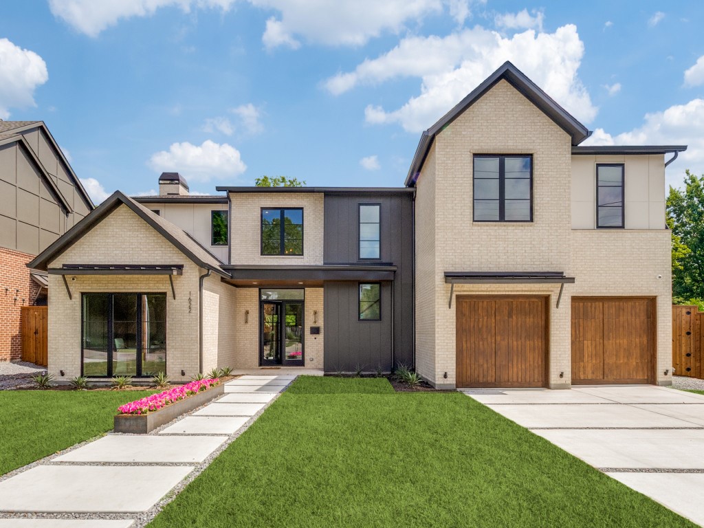1622 Old Gate Lane Dallas TX 75218