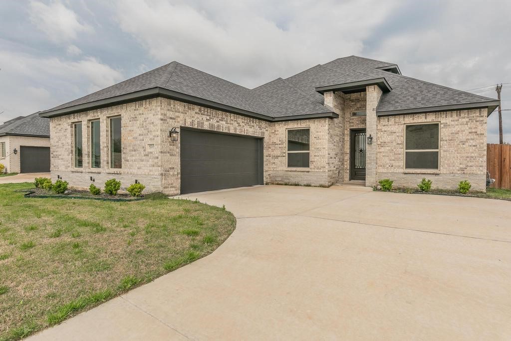5213 Noble Lane Grand Prairie TX 75052