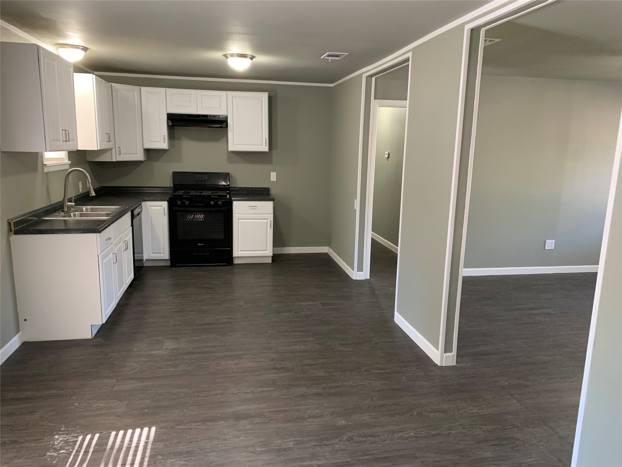 721 Barbara Street Athens TX 75751