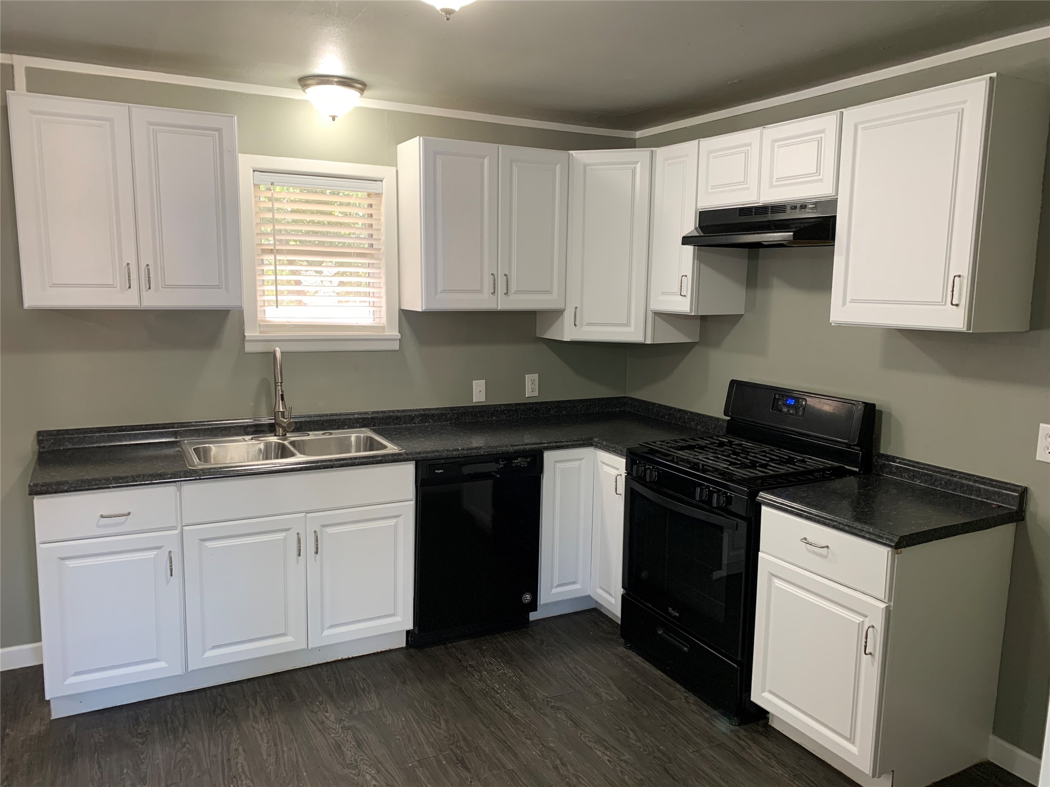 721 Barbara Street Athens TX 75751