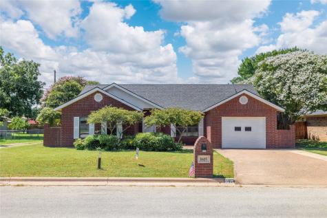 1615 Southgate Drive Brownwood TX 76801