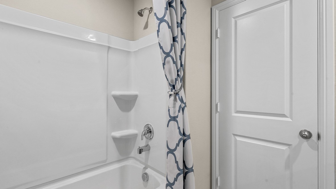 1136 Belhaven Street Granbury TX 76048