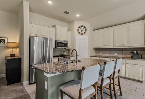 485 W Autumn Hill Bluff Lavon TX 75166