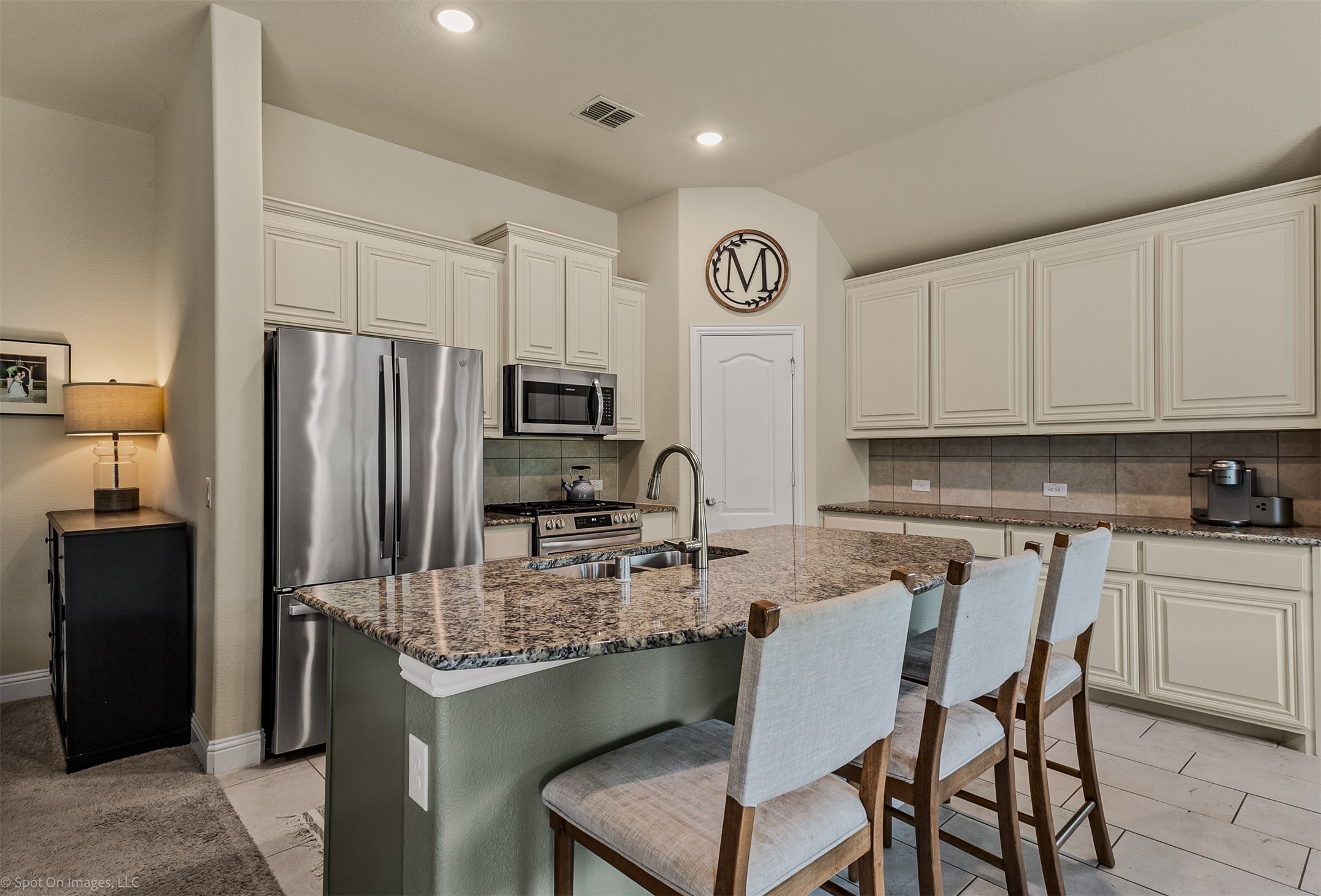 485 W Autumn Hill Bluff Lavon TX 75166