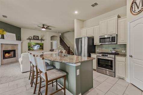 485 W Autumn Hill Bluff Lavon TX 75166