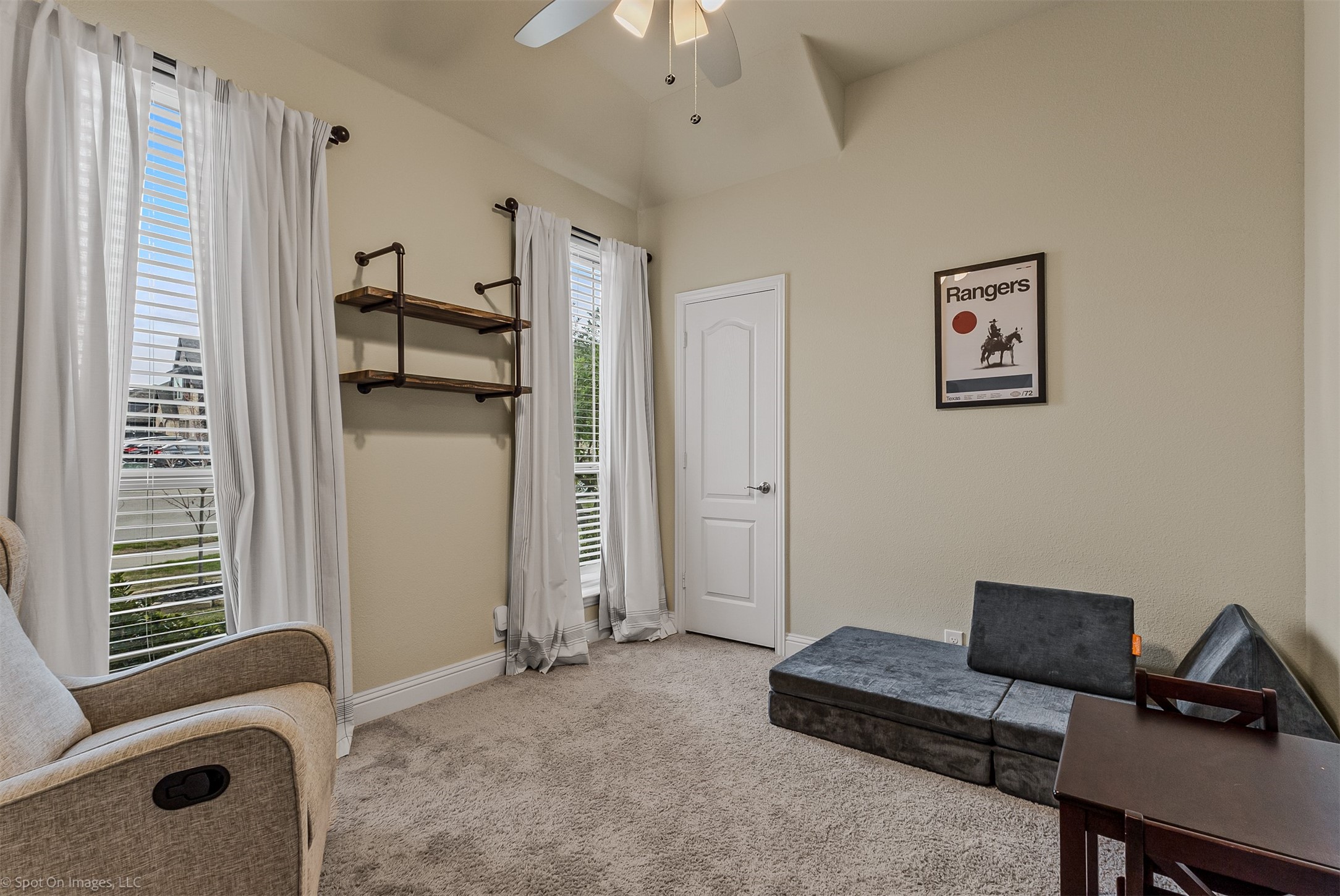 485 W Autumn Hill Bluff Lavon TX 75166