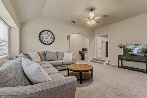 485 W Autumn Hill Bluff Lavon TX 75166