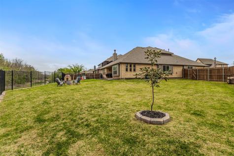 485 W Autumn Hill Bluff Lavon TX 75166