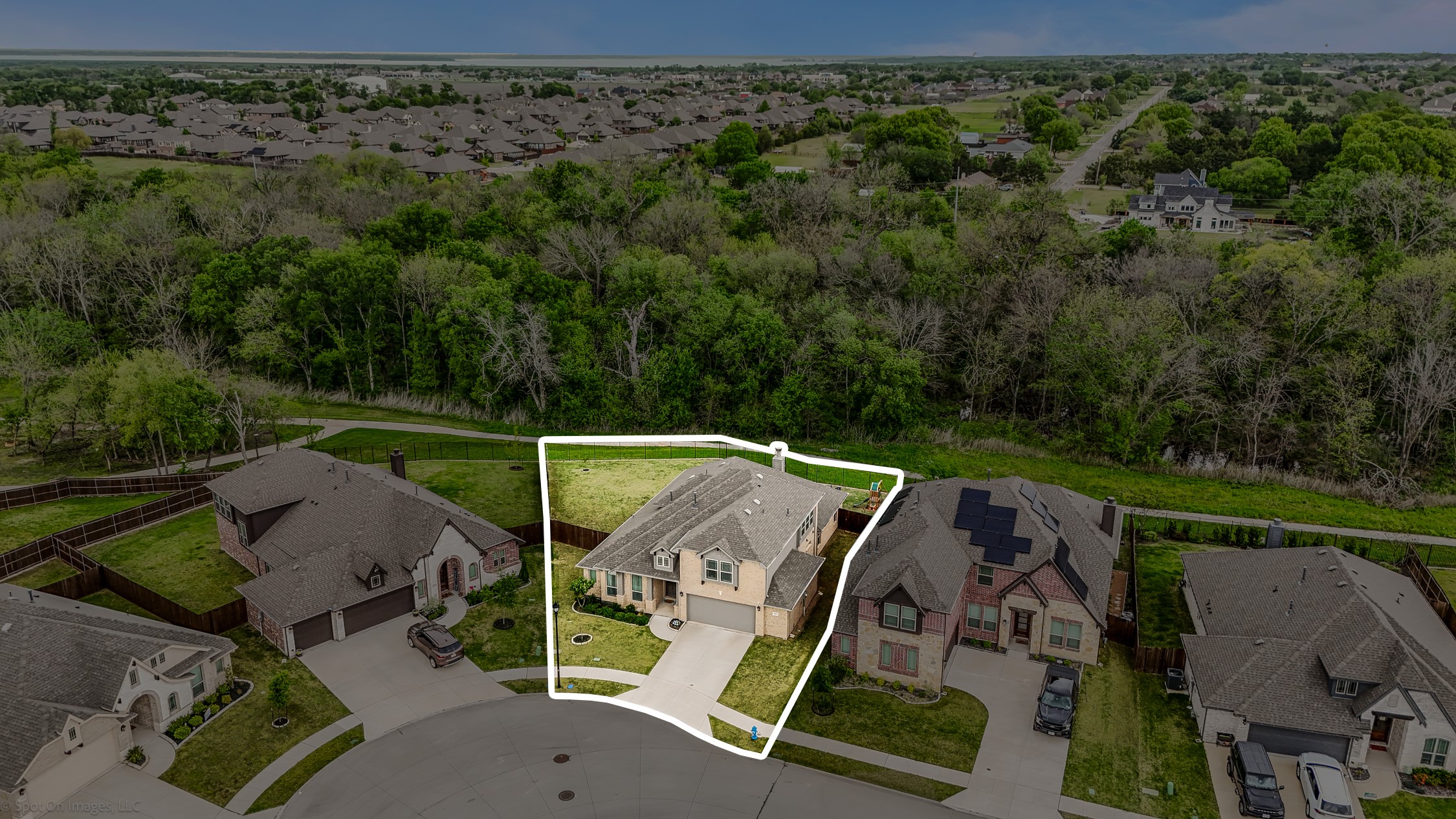 485 W Autumn Hill Bluff Lavon TX 75166