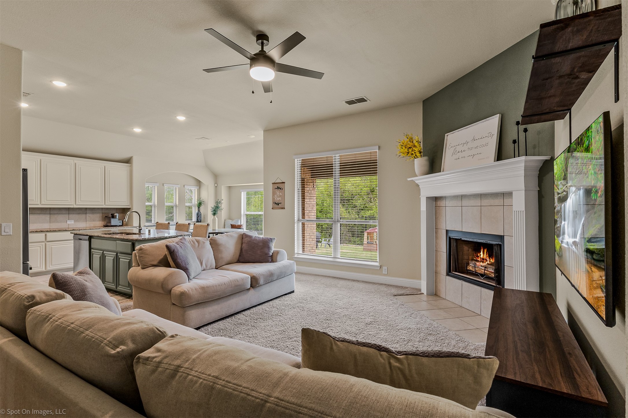485 W Autumn Hill Bluff Lavon TX 75166