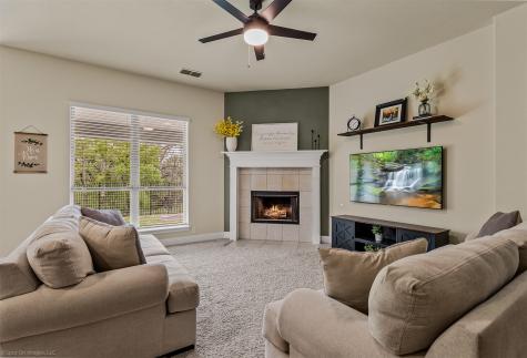 485 W Autumn Hill Bluff Lavon TX 75166