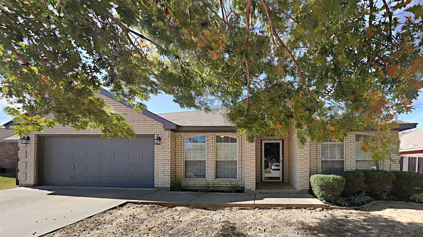 769 Hunter Drive Azle TX 76020