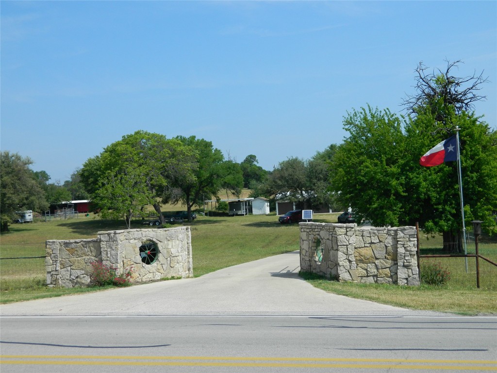 1425 Florence Drive Azle TX 76020