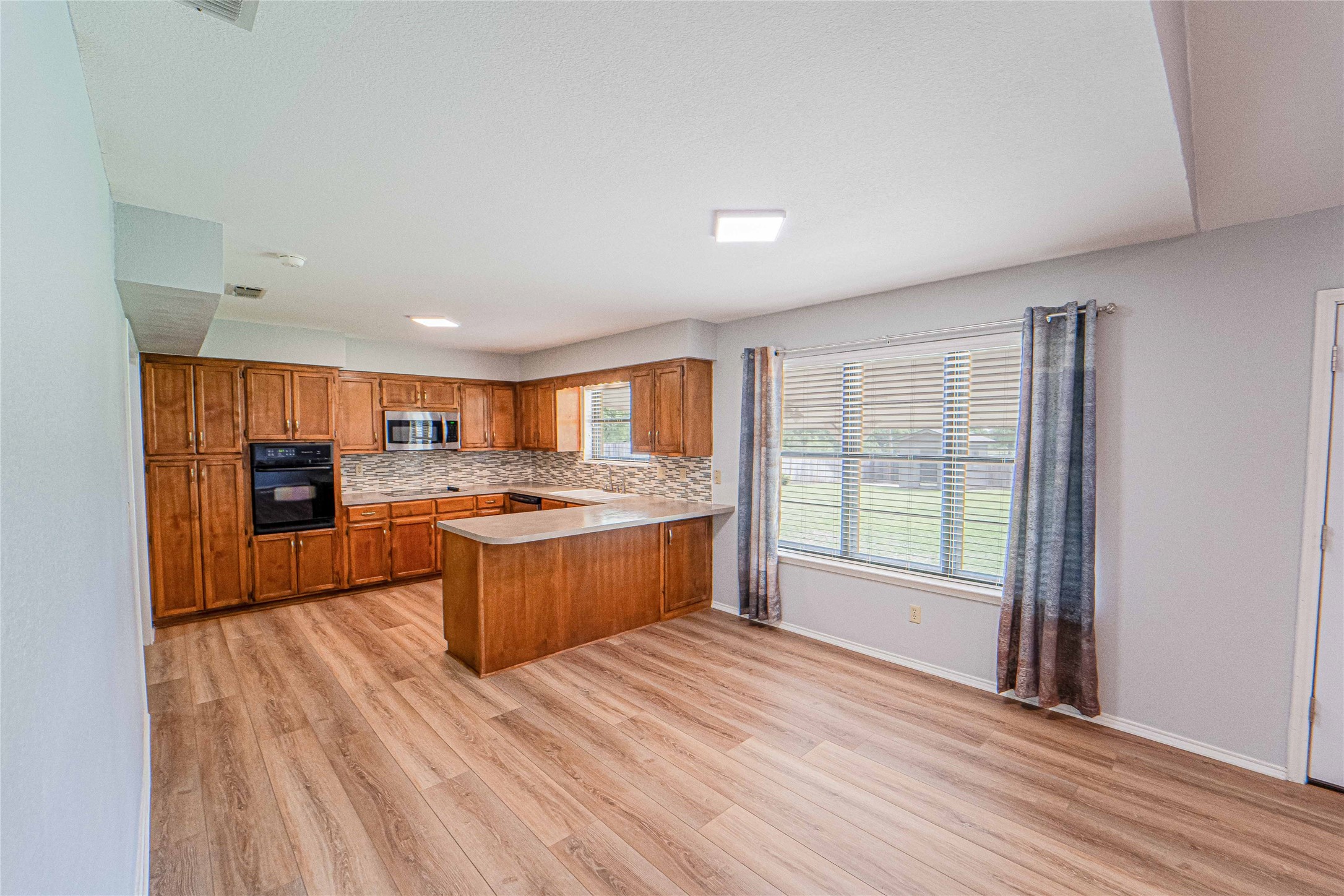 407 Ridge Road Breckenridge TX 76424
