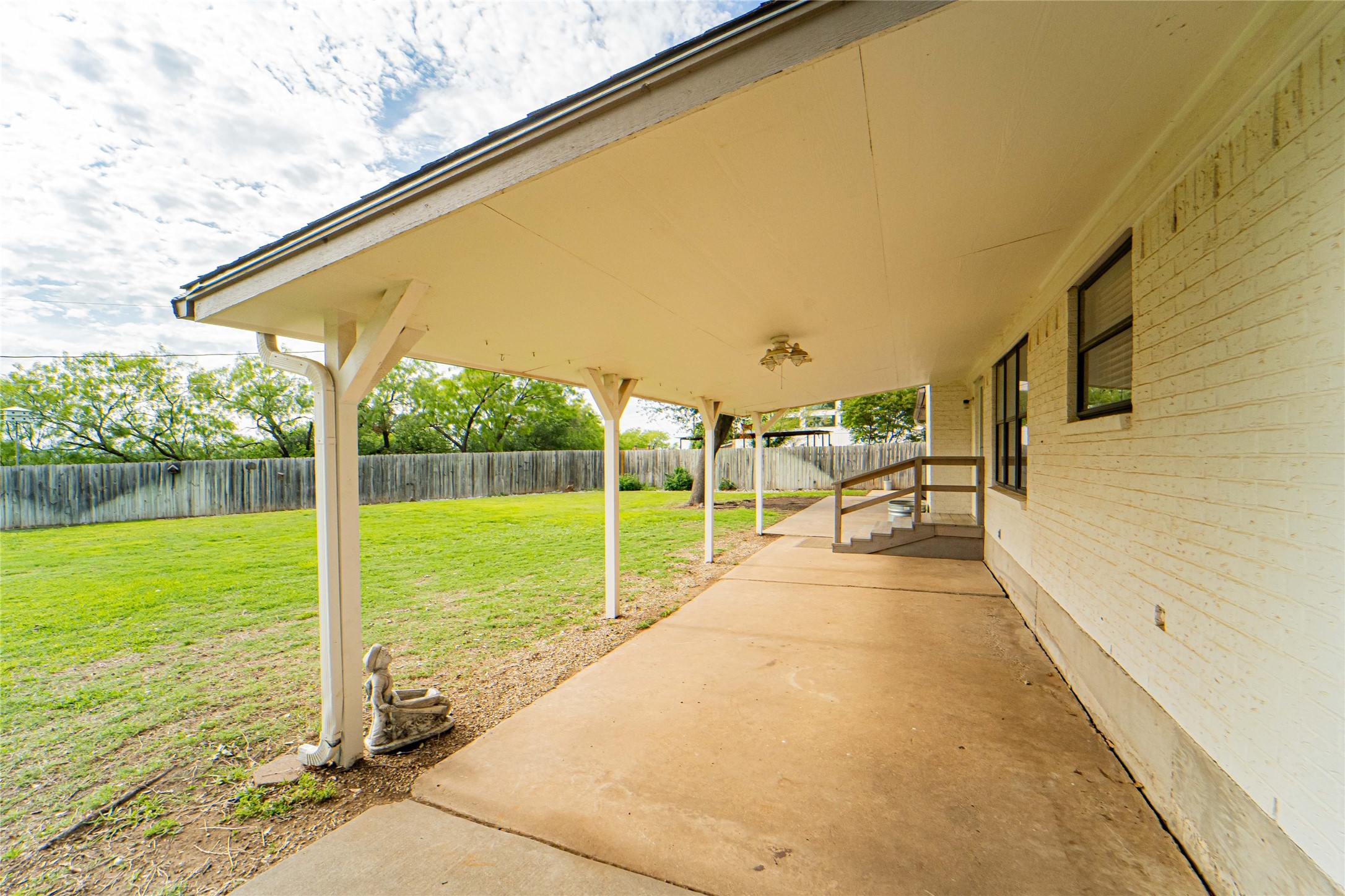 407 Ridge Road Breckenridge TX 76424