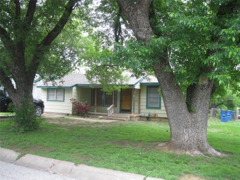 1206 W Dyer Street Breckenridge TX 76424