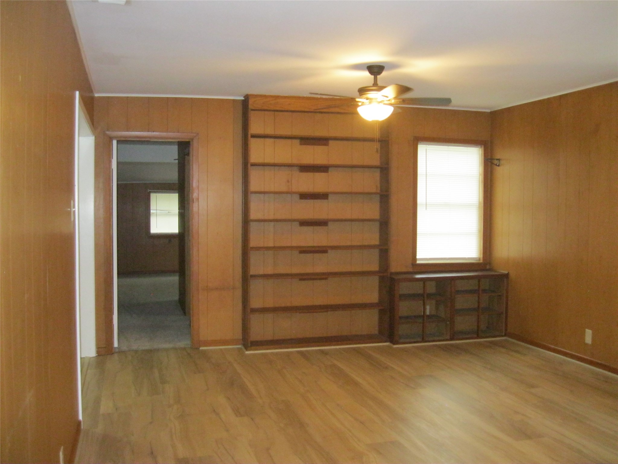 1206 W Dyer Street Breckenridge TX 76424