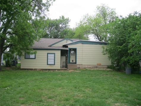 1206 W Dyer Street Breckenridge TX 76424