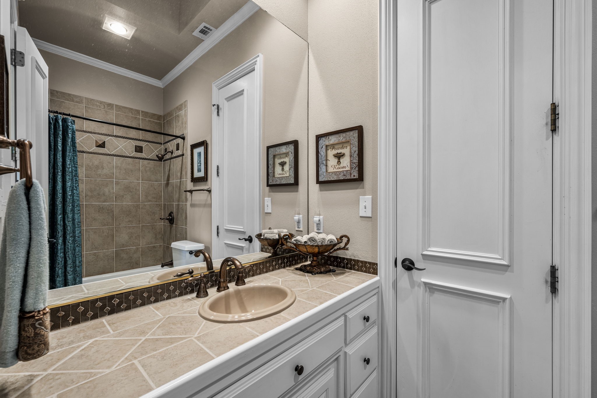 14908 Bellbrook Drive Addison TX 75254