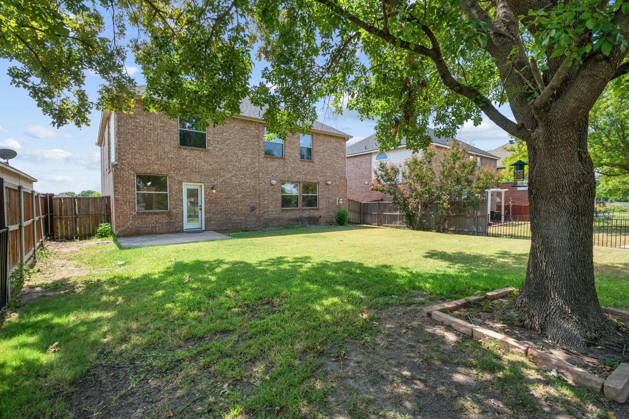 10618 Newcastleton Lane Rowlett TX 75089