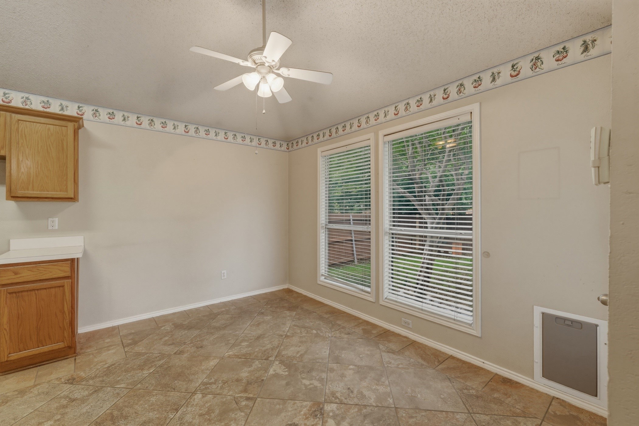 1714 Crestmeadow Lane Mansfield TX 76063