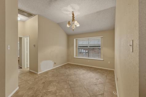 1714 Crestmeadow Lane Mansfield TX 76063