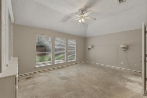 1714 Crestmeadow Lane Mansfield TX 76063