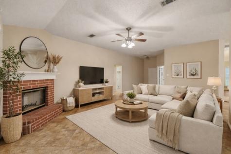 1714 Crestmeadow Lane Mansfield TX 76063