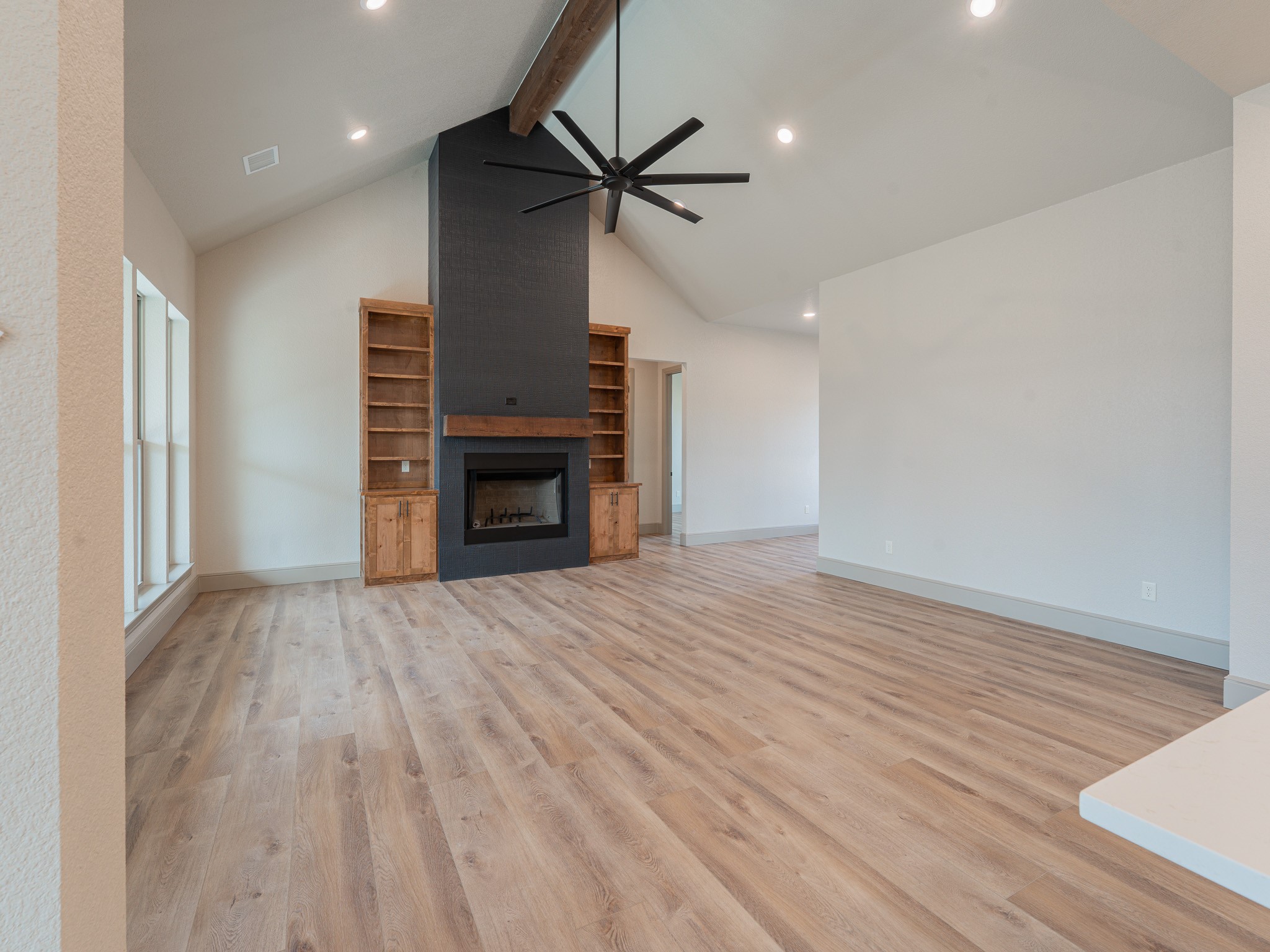 190 County Road 3451 Paradise TX 76073