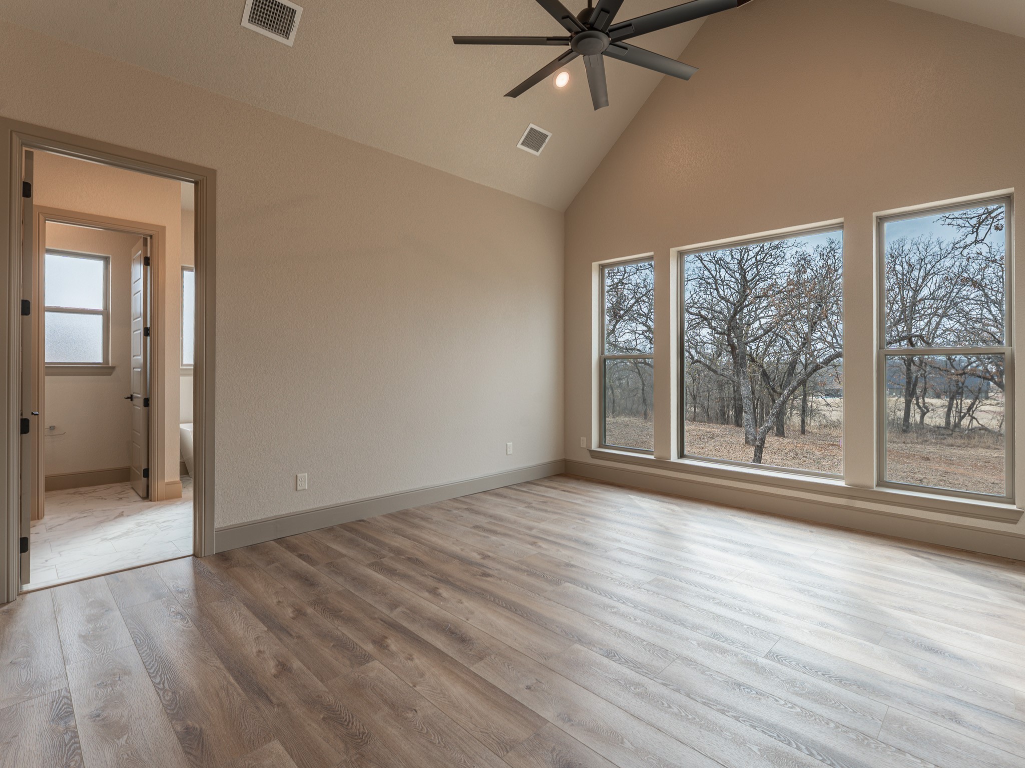 190 County Road 3451 Paradise TX 76073