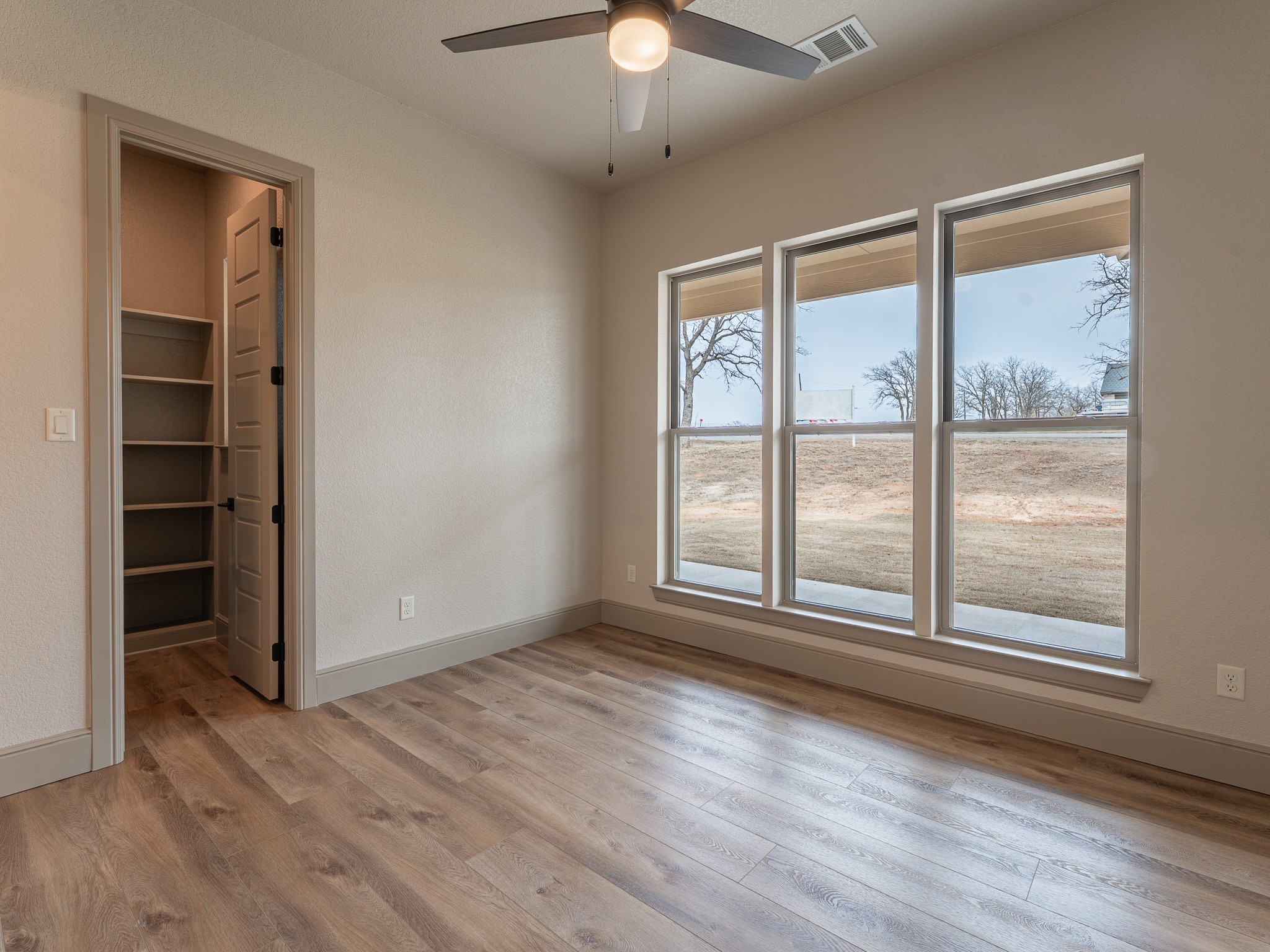 190 County Road 3451 Paradise TX 76073