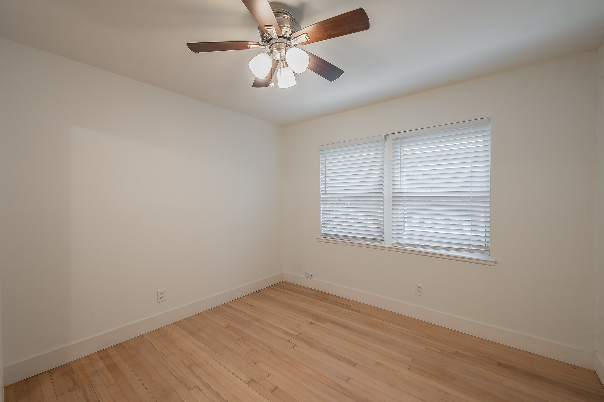 3031 Woodwind Lane Dallas TX 75229