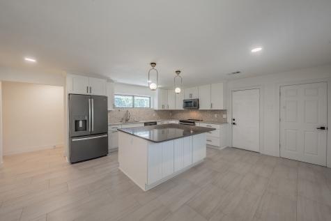 3031 Woodwind Lane Dallas TX 75229