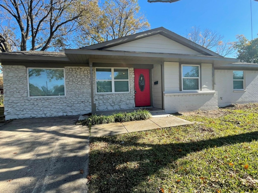 1522 Russell Drive Garland TX 75040