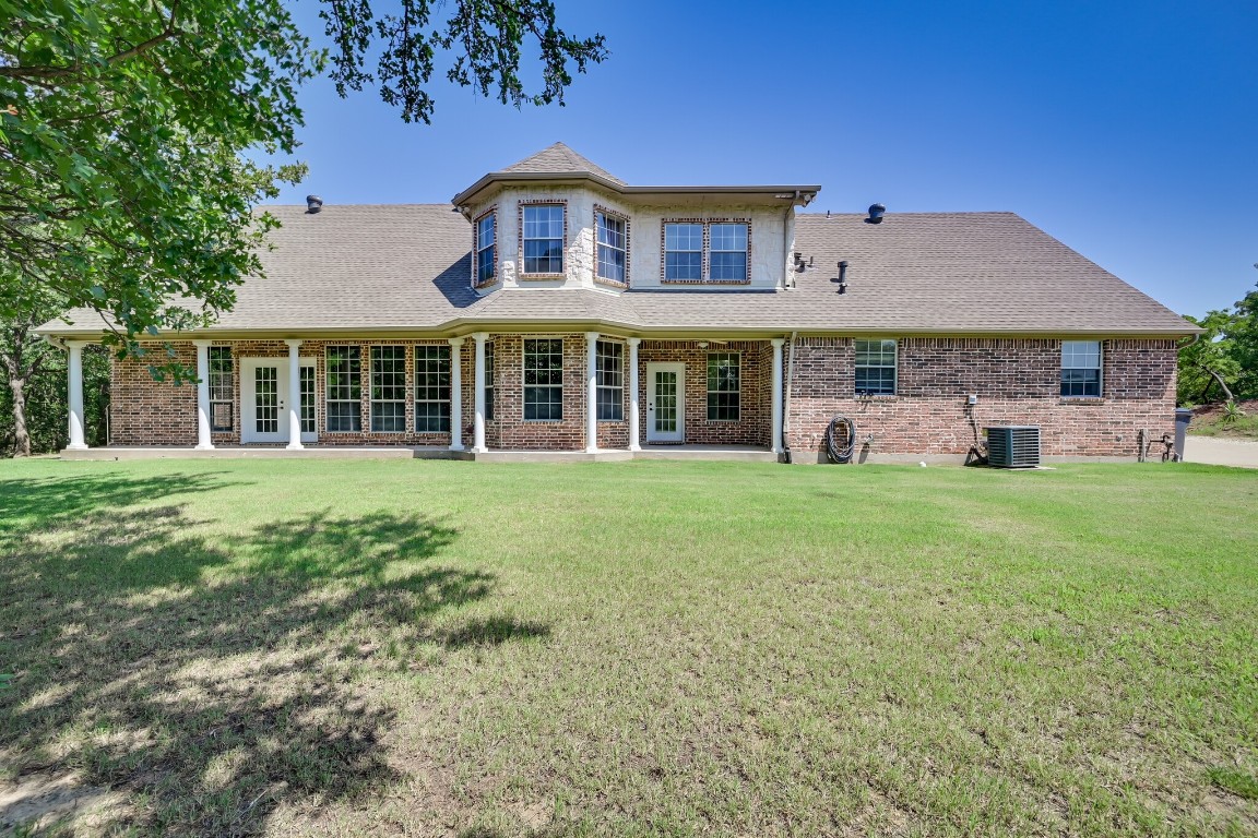 145 County Road 2254 Valley View TX 76272