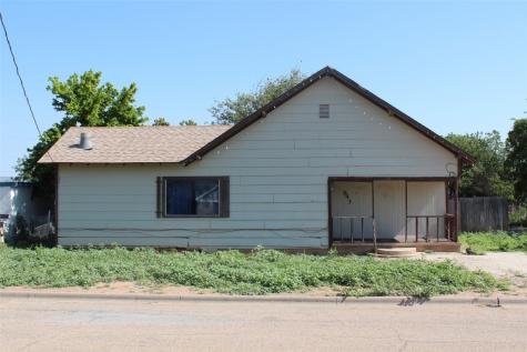 943 W Cisco Street Munday TX 76371