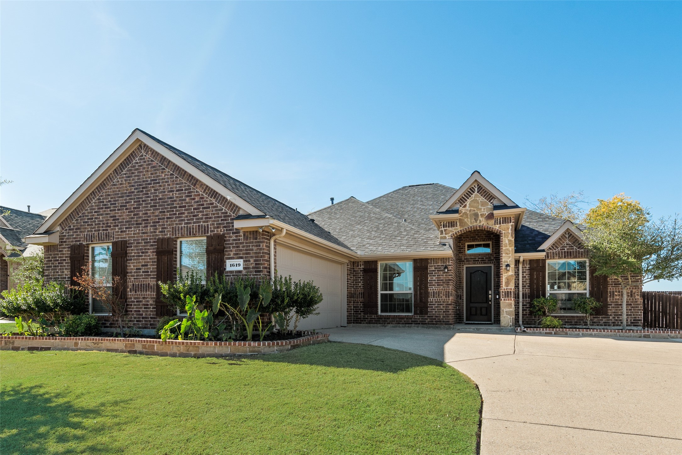 1619 Woodlawn Avenue Royse City TX 75189