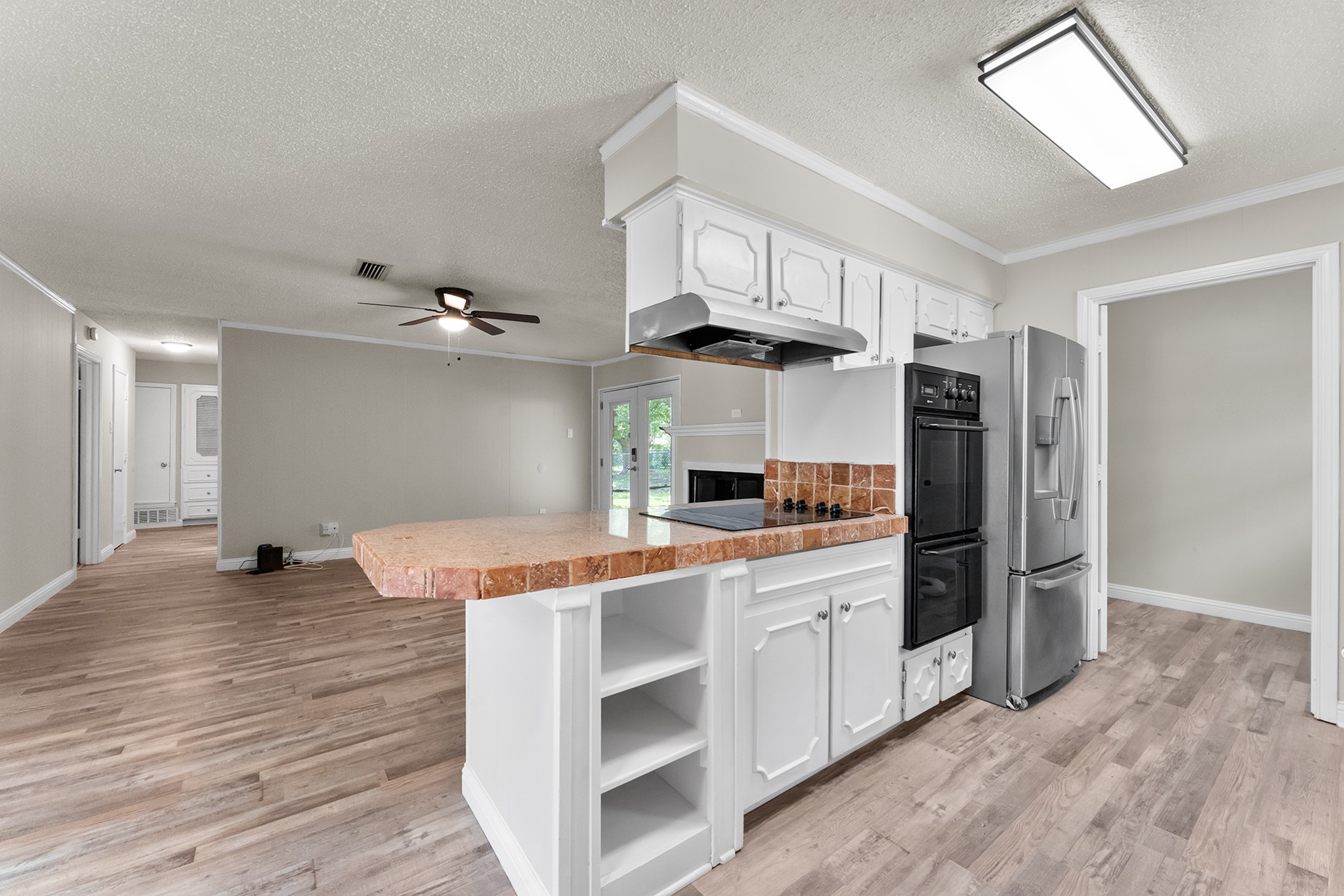 426 Brook Hollow Circle Desoto TX 75115