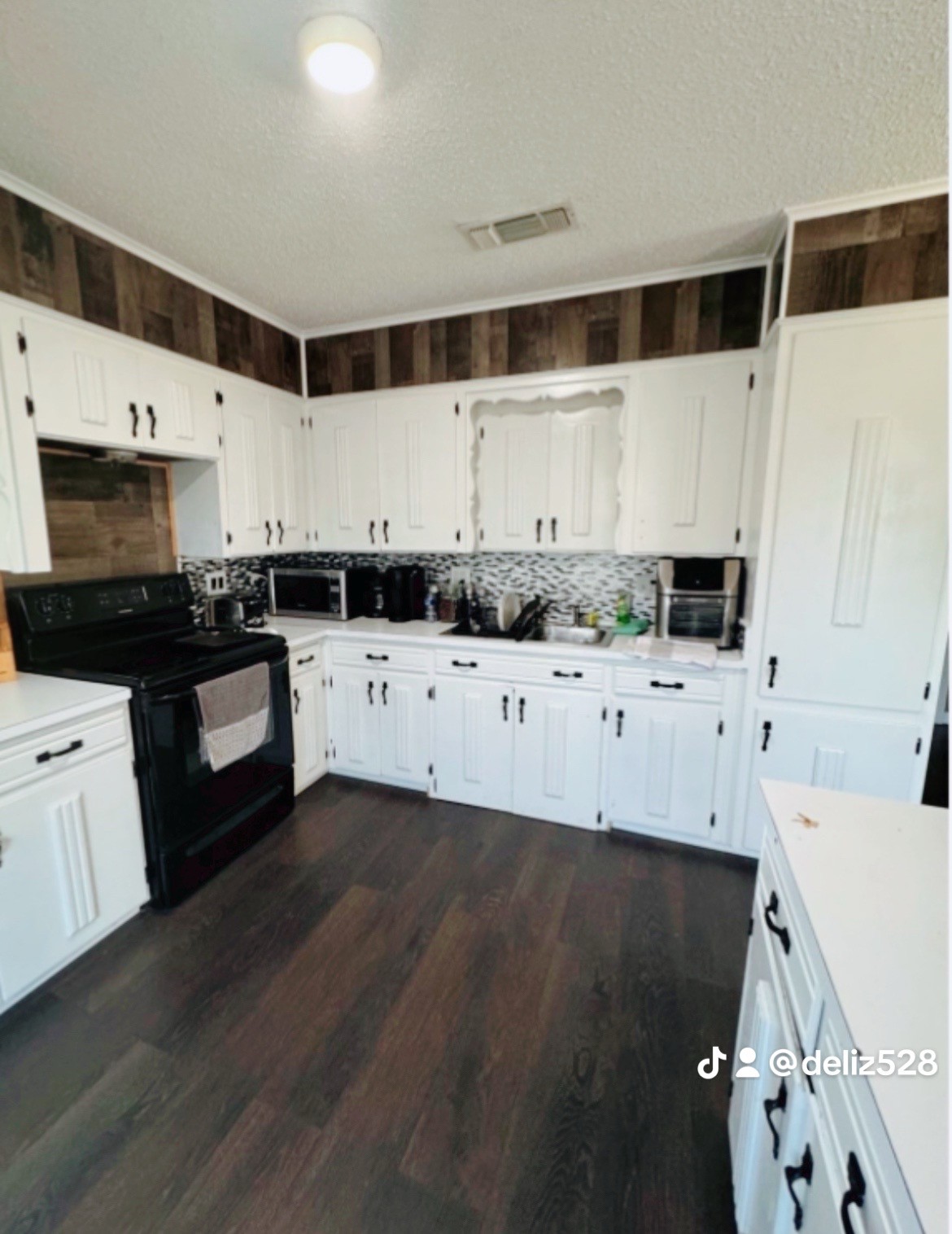 715 W Monterey Street Denison TX 75020