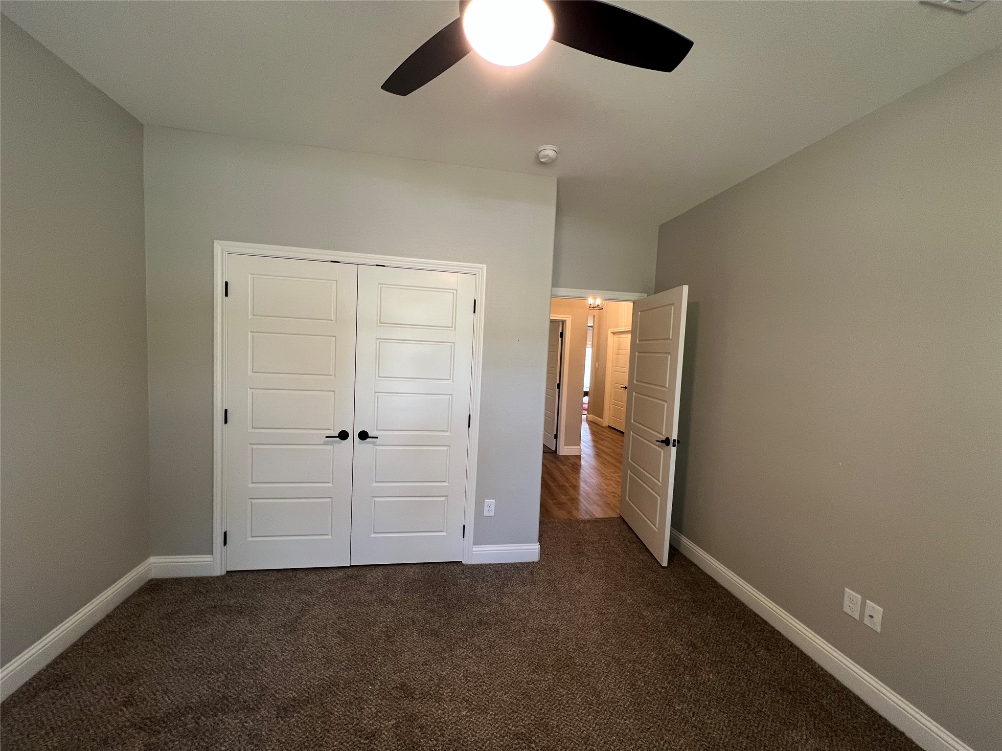 505 S Sky Court Granbury TX 76049