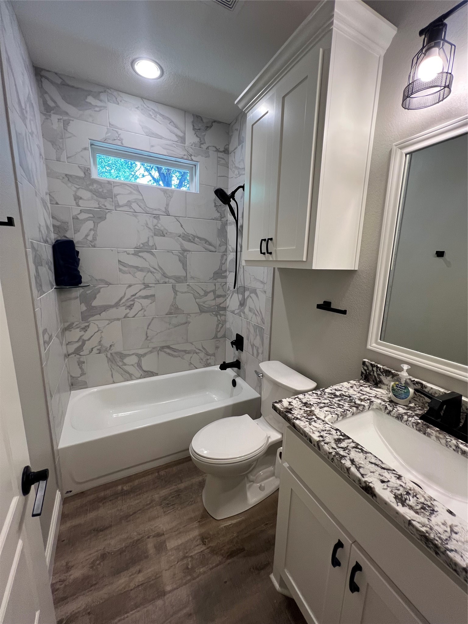 505 S Sky Court Granbury TX 76049