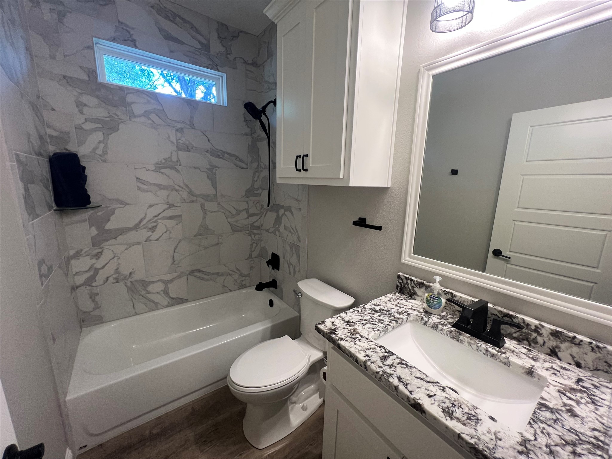 505 S Sky Court Granbury TX 76049
