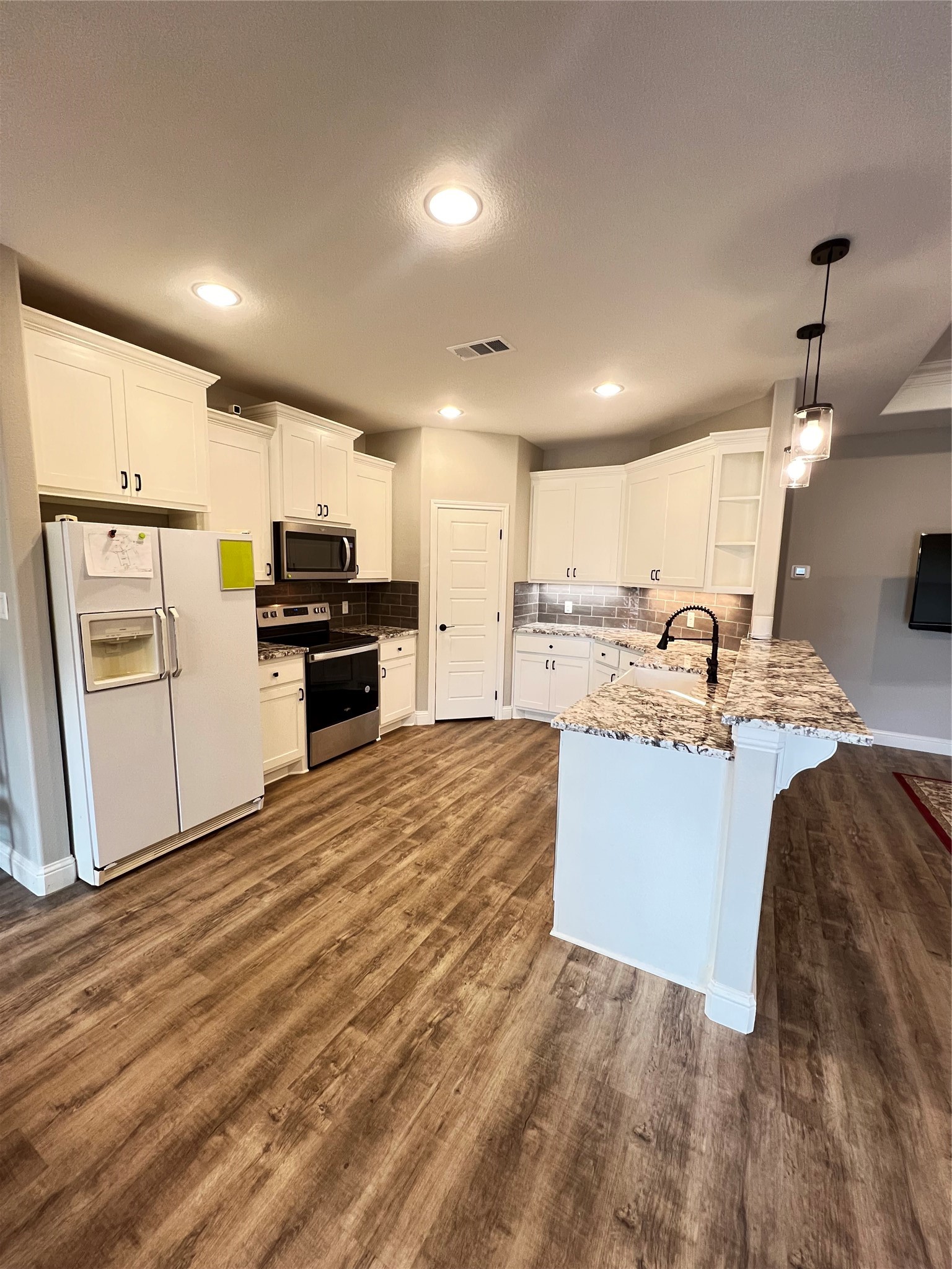 505 S Sky Court Granbury TX 76049