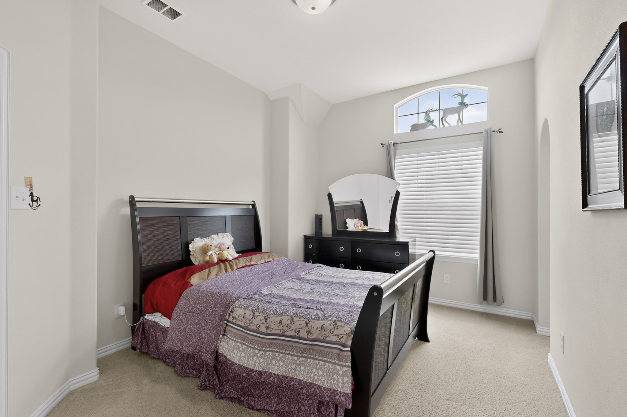 2440 Lismore Lane Irving TX 75063
