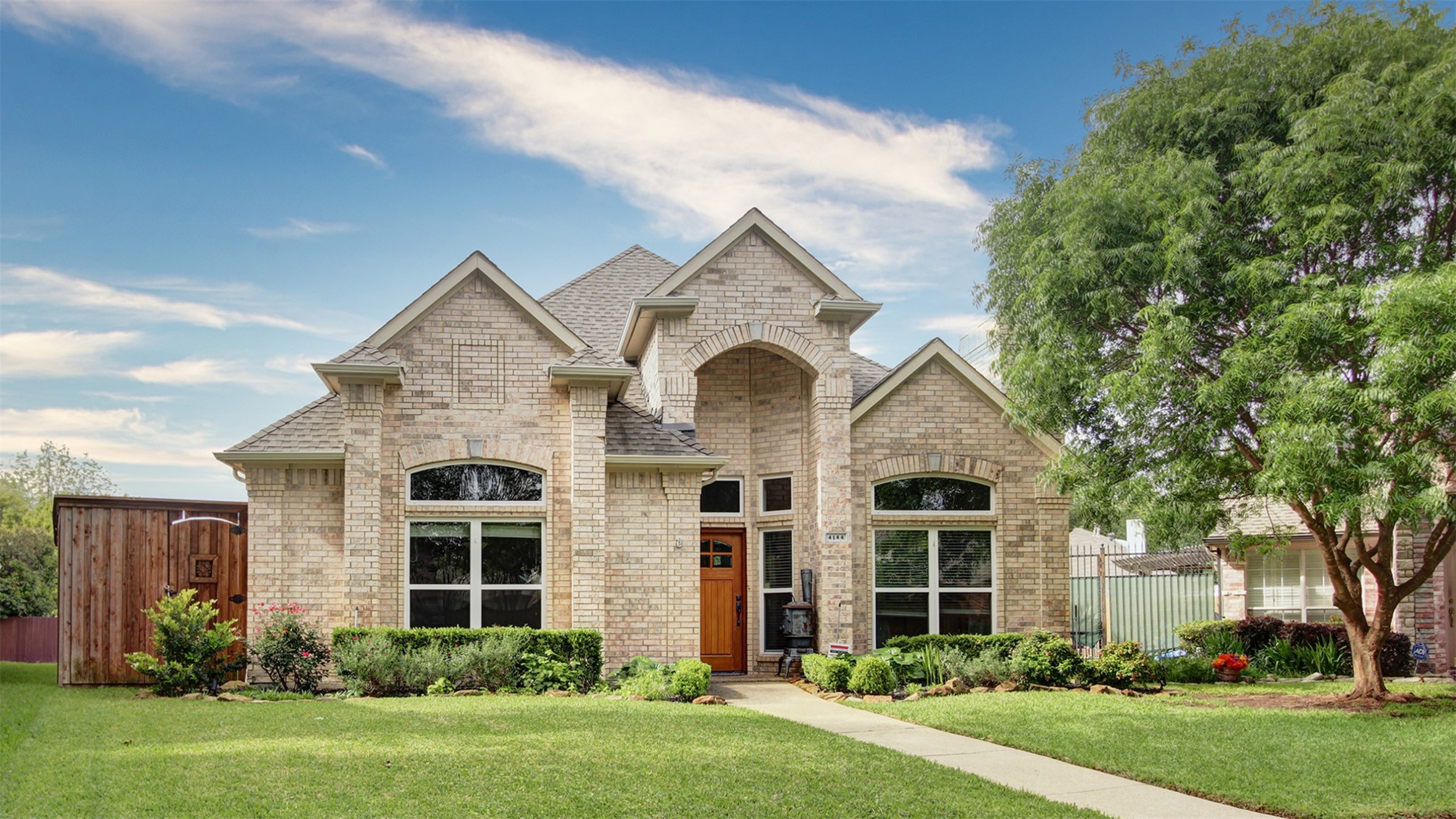 4144 Briarbend Road Dallas TX 75287
