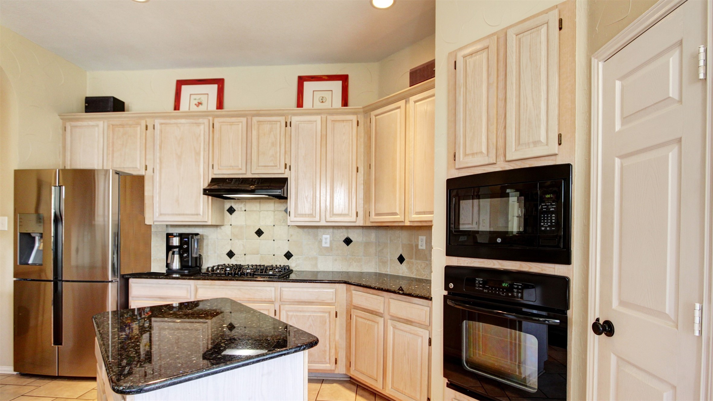 4144 Briarbend Road Dallas TX 75287